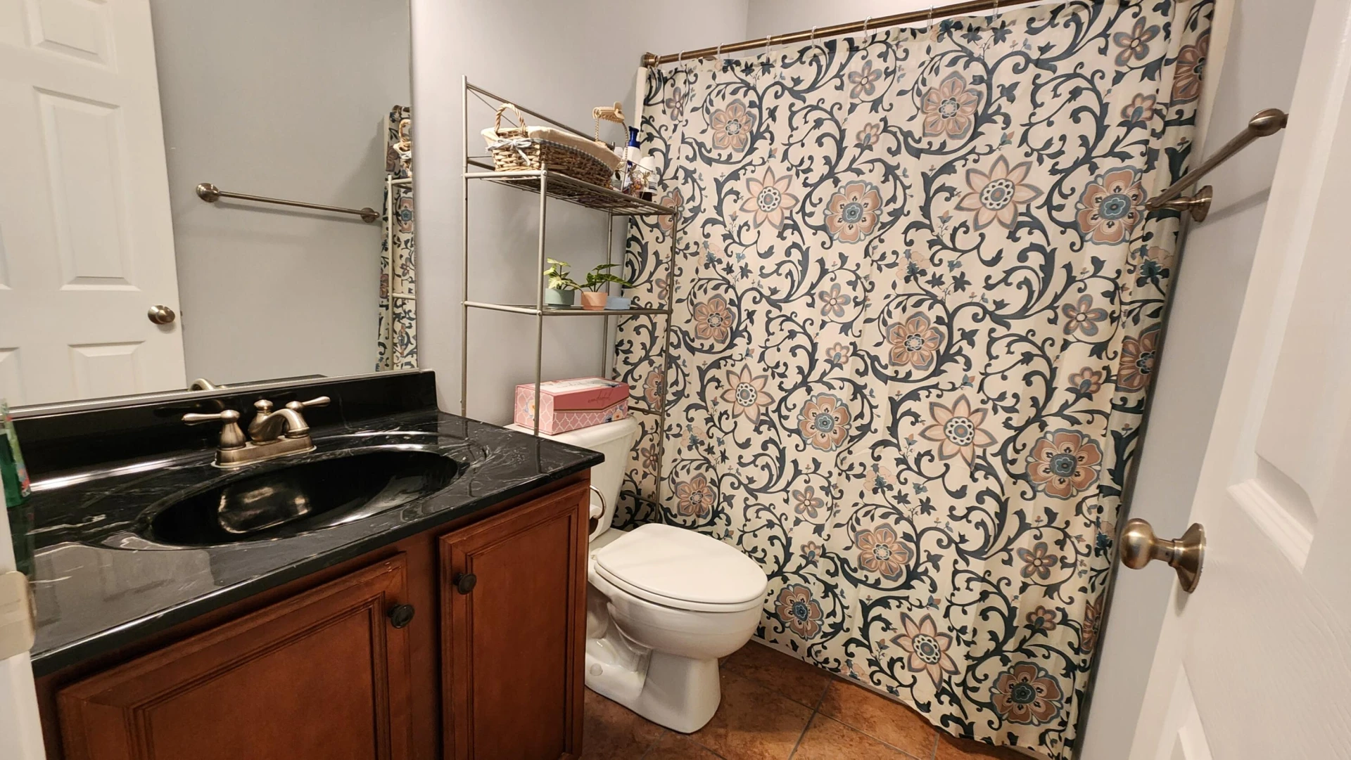 1057 Barrow Hills DR - Photo 44