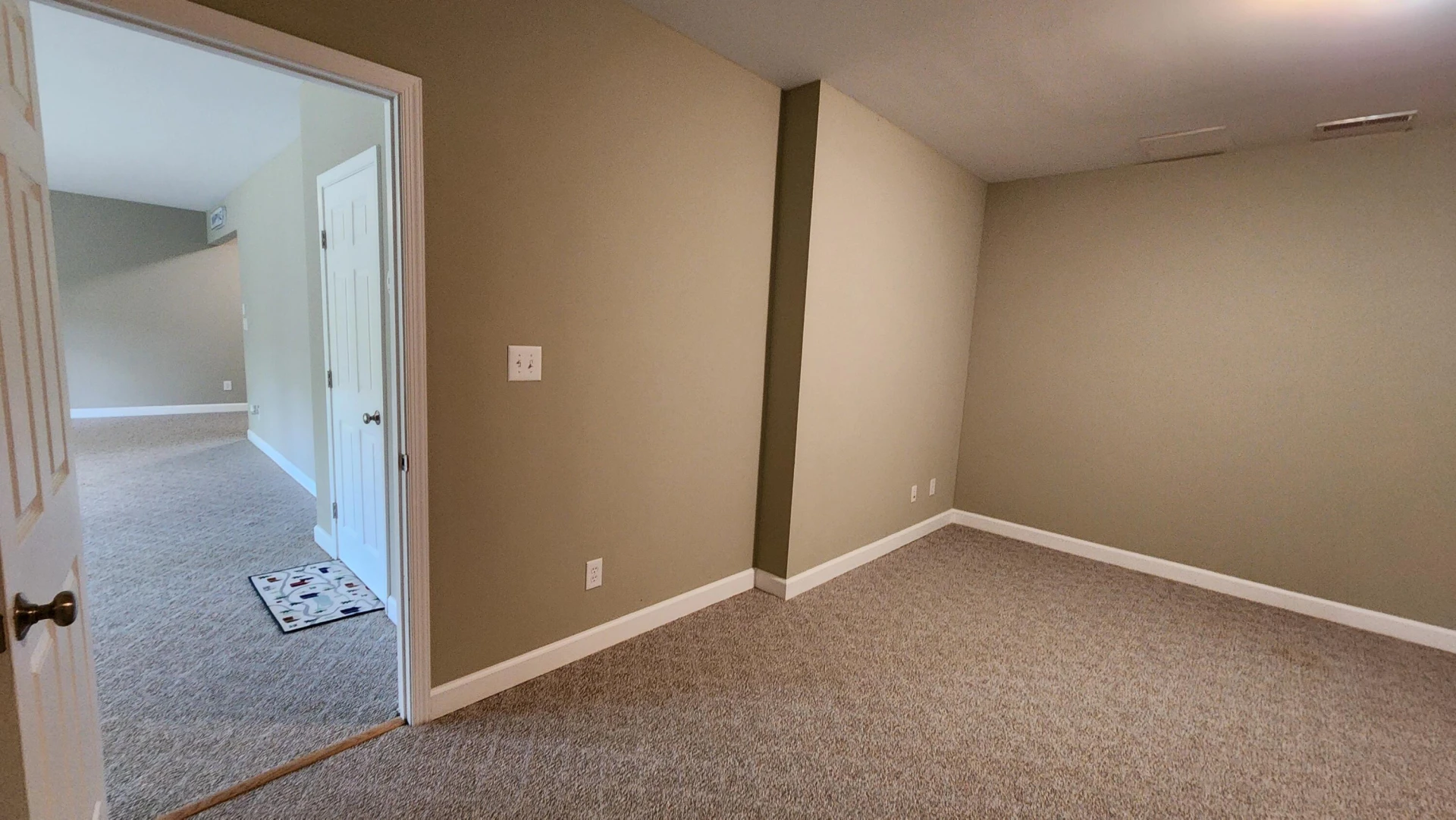 1057 Barrow Hills DR - Photo 45