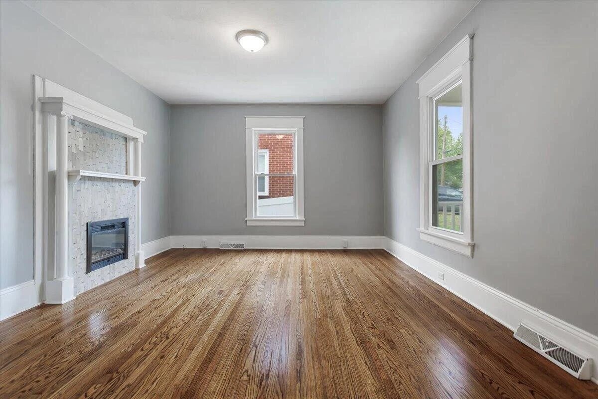 1006 Staunton AVE - Photo 11