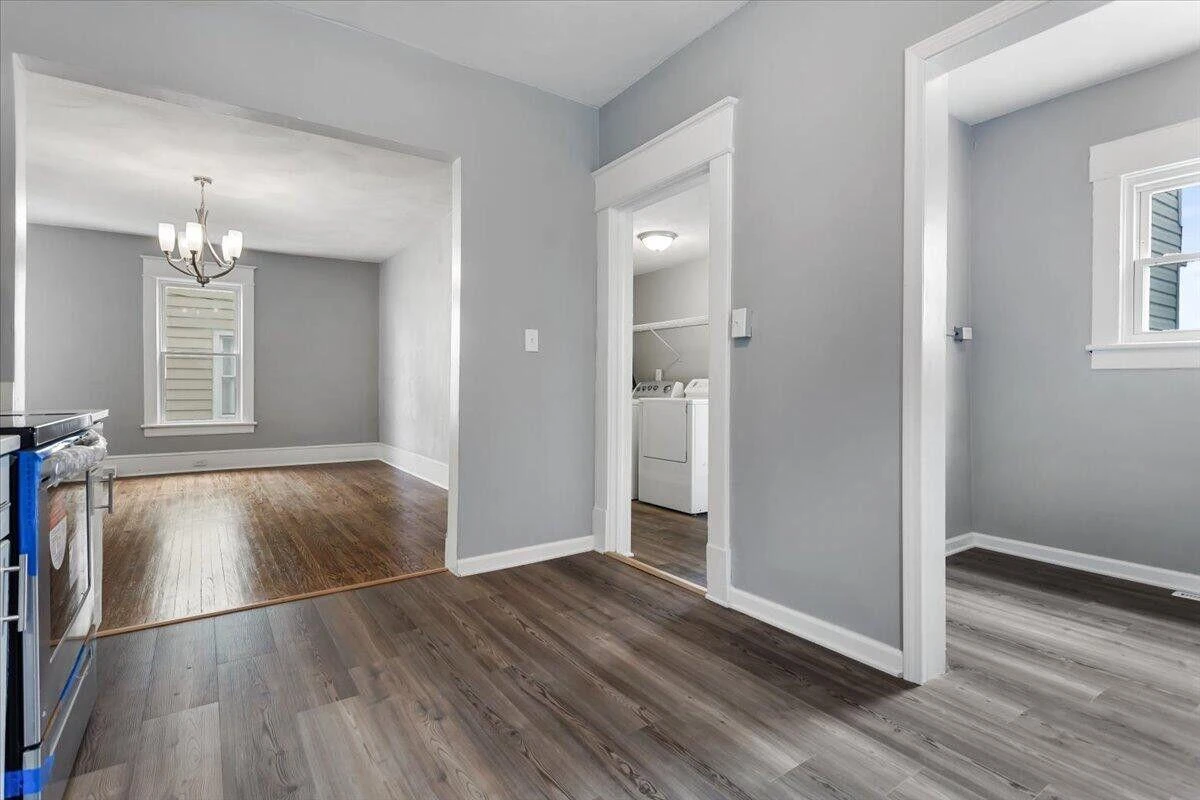 1006 Staunton AVE - Photo 16