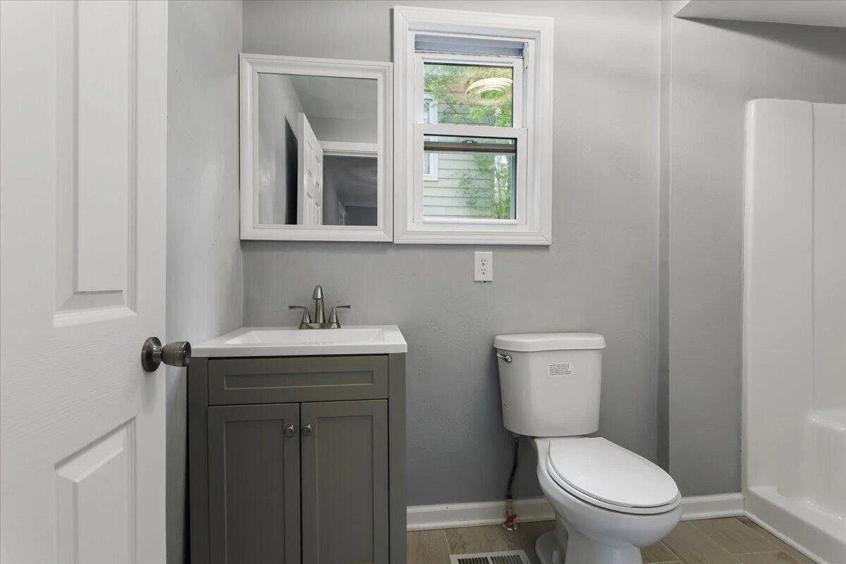 1006 Staunton AVE - Photo 21