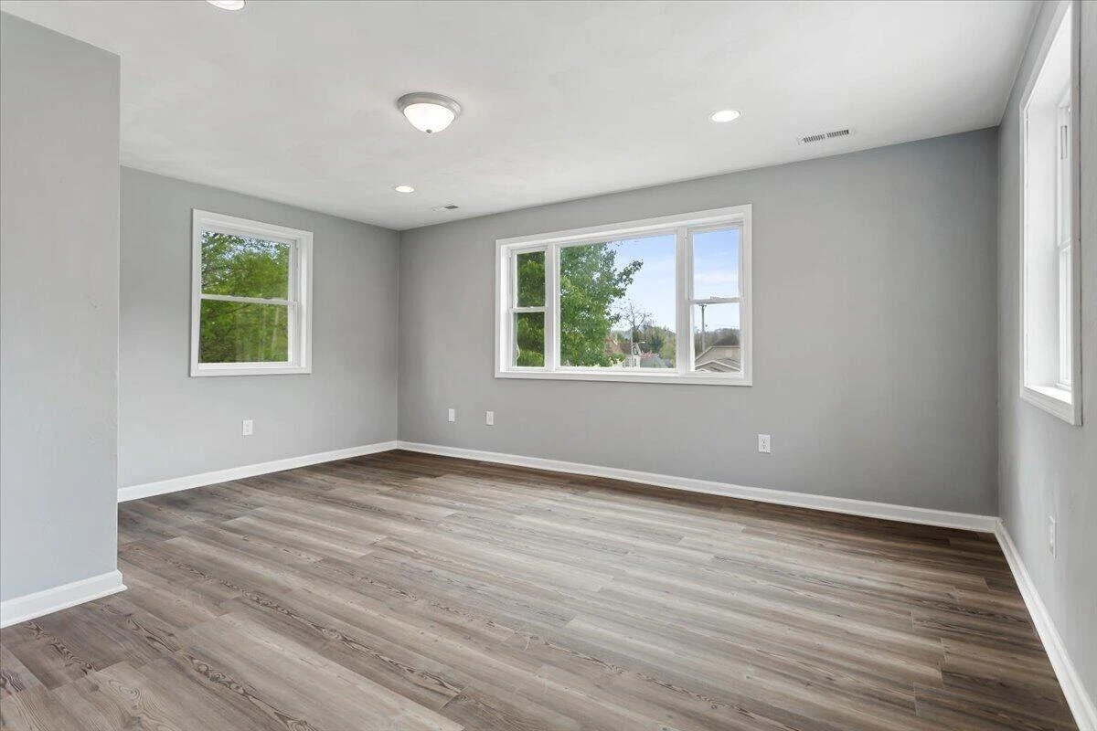 1006 Staunton AVE - Photo 23