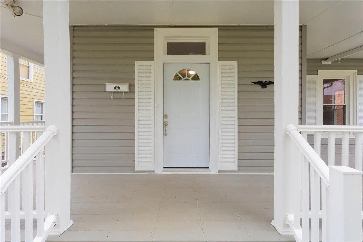1006 Staunton AVE - Photo 4