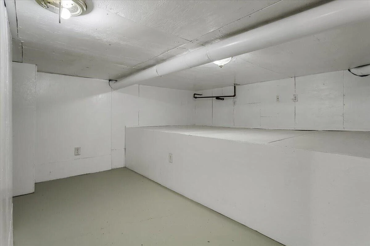 1006 Staunton AVE - Photo 44