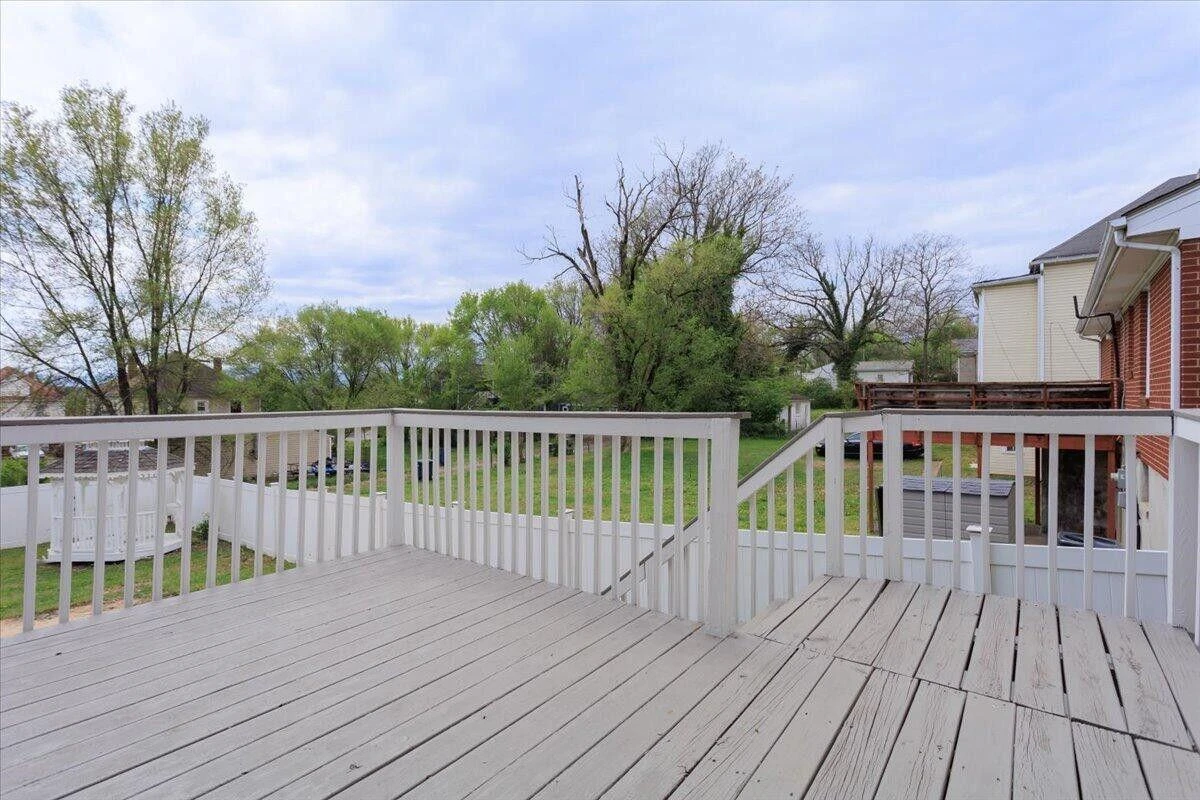 1006 Staunton AVE - Photo 47