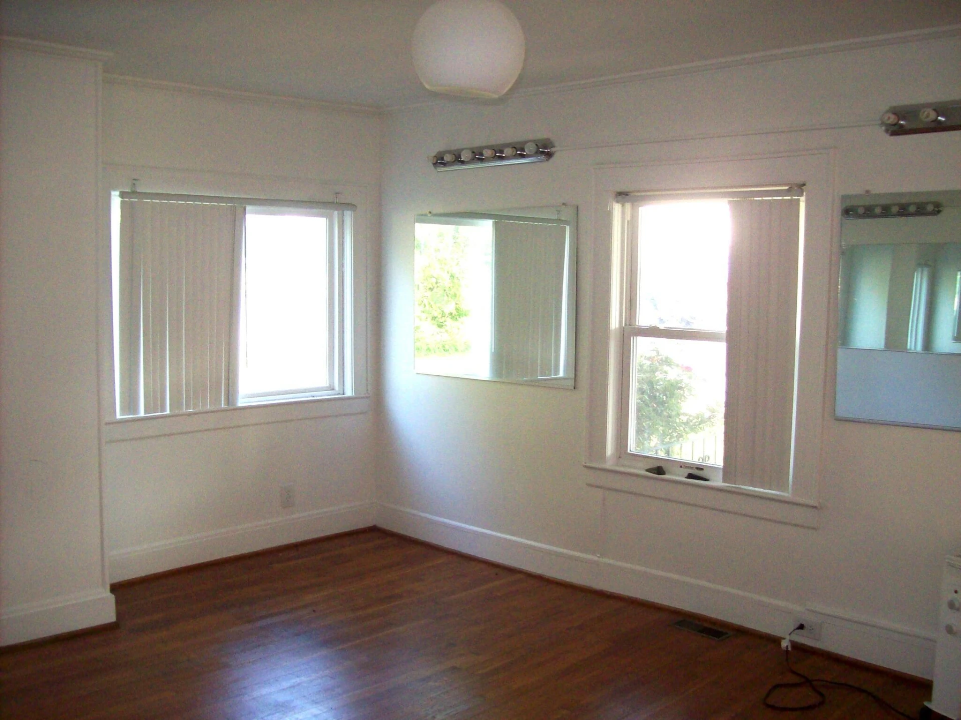 126 Cleveland AVE - Photo 16