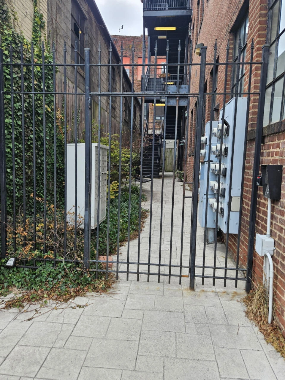 324 Salem AVE #205 - Photo 6