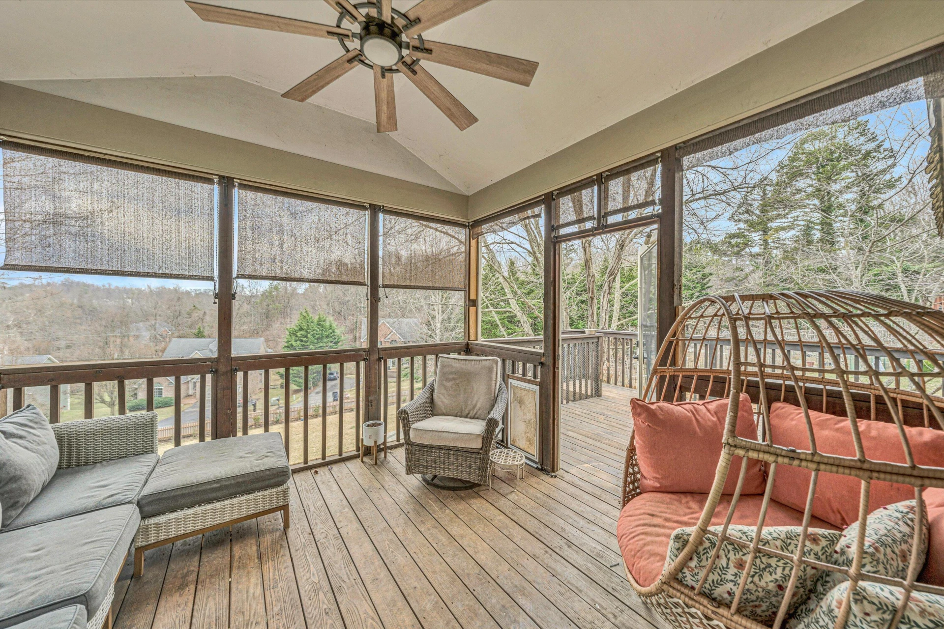 8322 Cardington DR - Photo 18