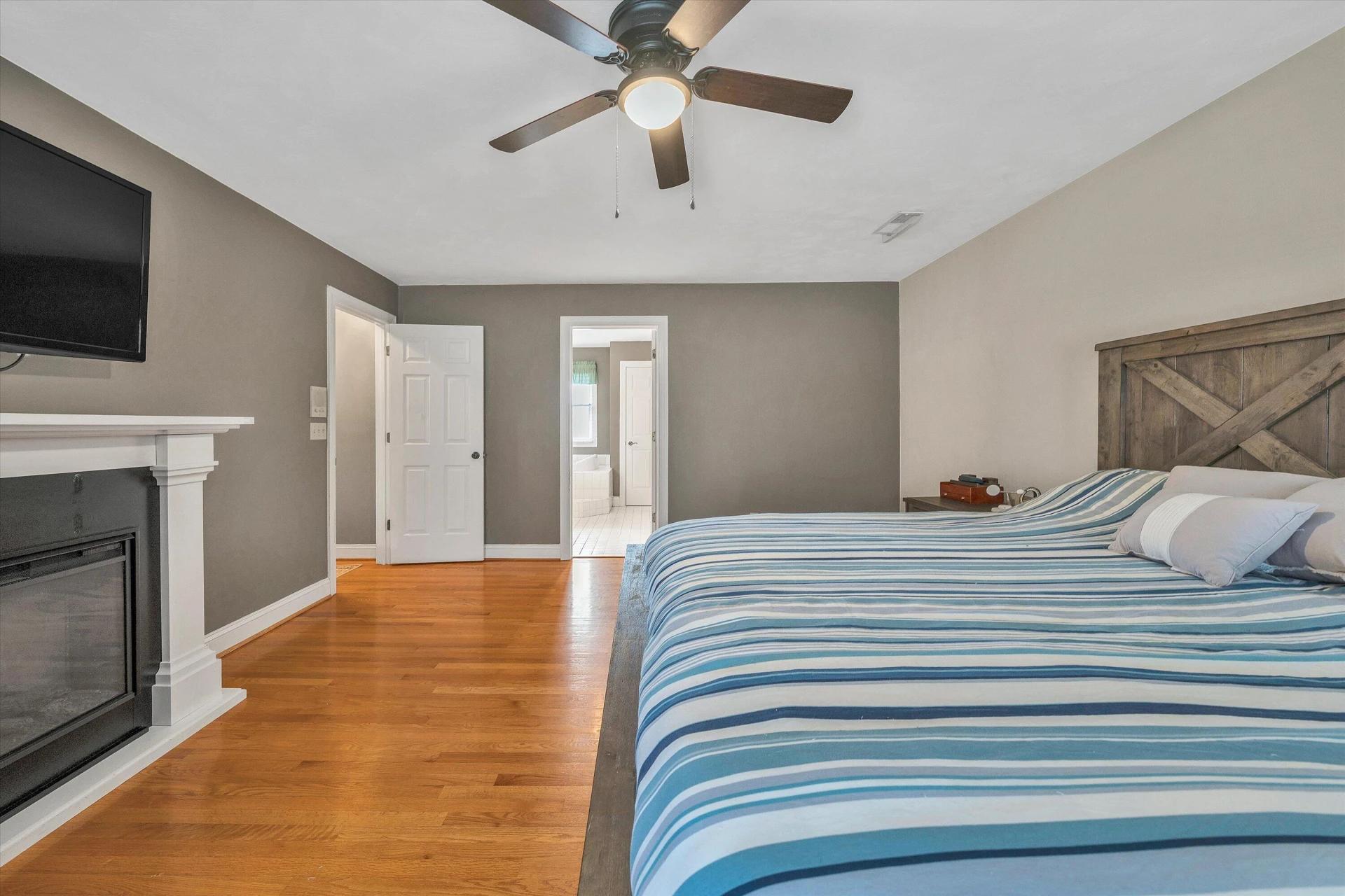 8322 Cardington DR - Photo 21