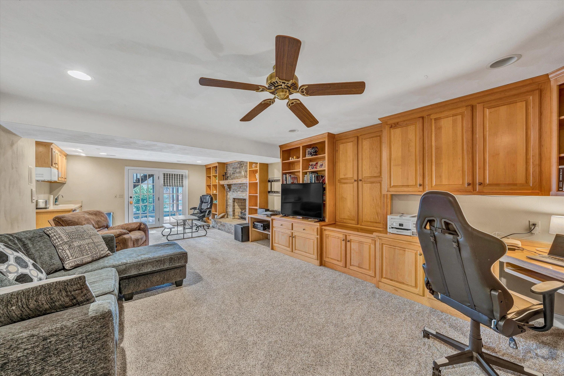 8322 Cardington DR - Photo 31