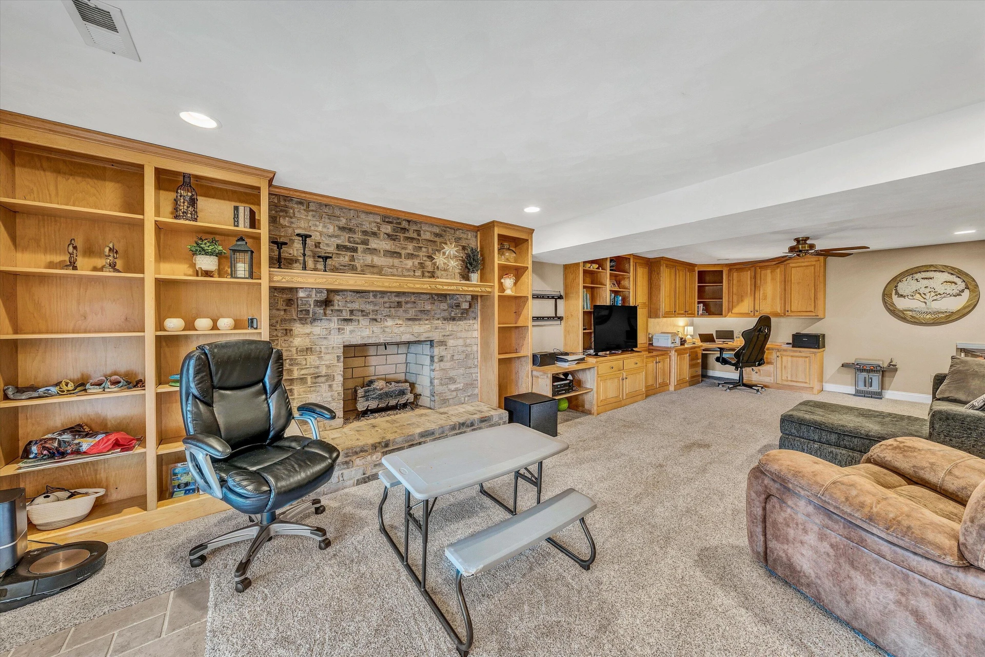 8322 Cardington DR - Photo 32