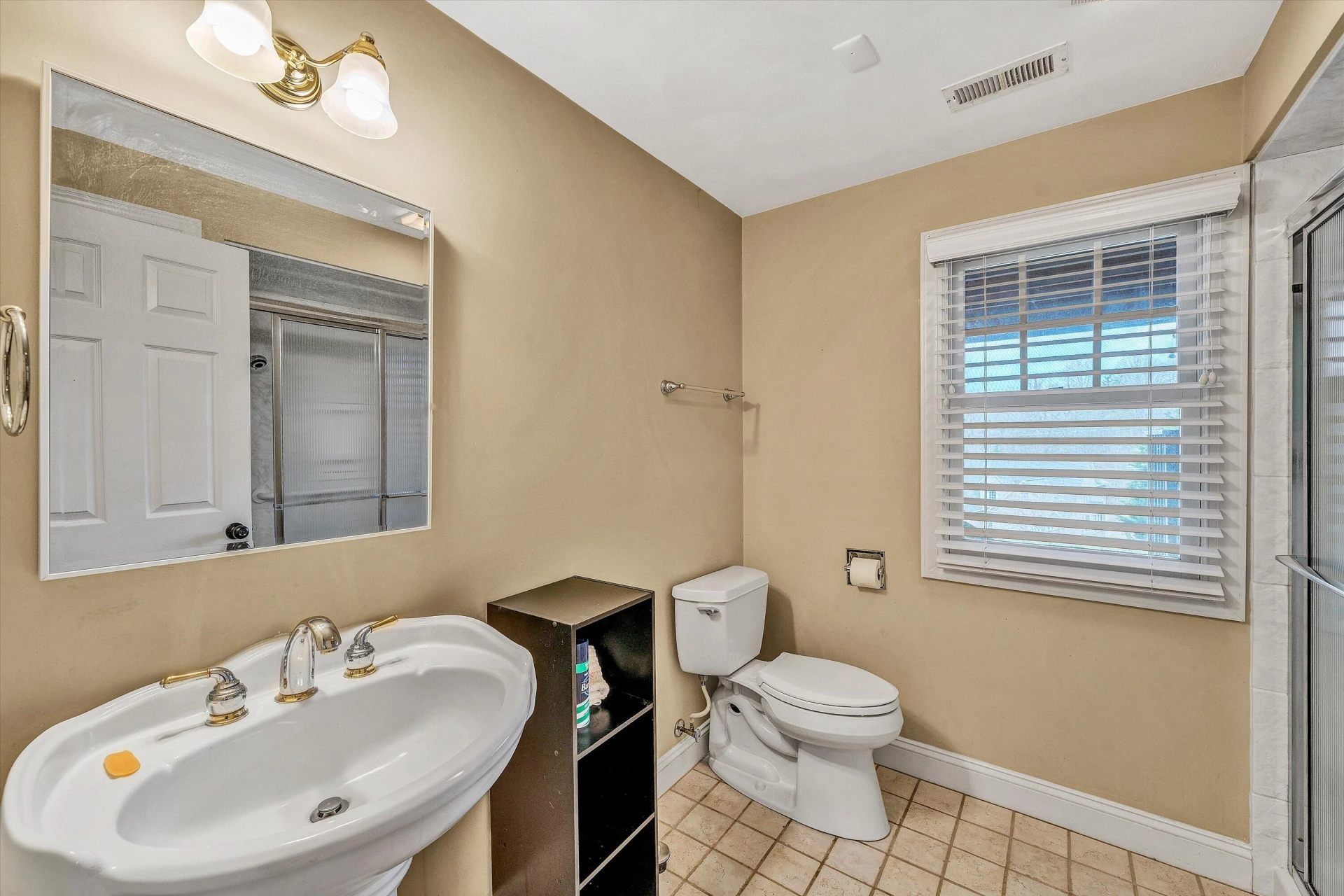 8322 Cardington DR - Photo 34