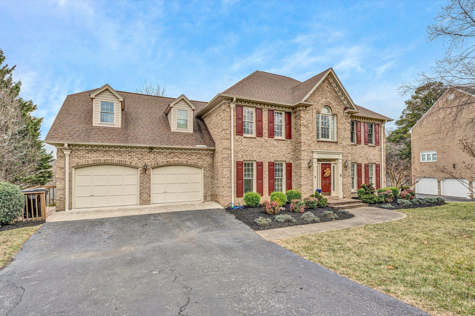 8322 Cardington DR - Photo 5