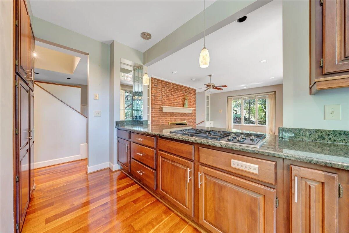 3501 Peakwood DR - Photo 27