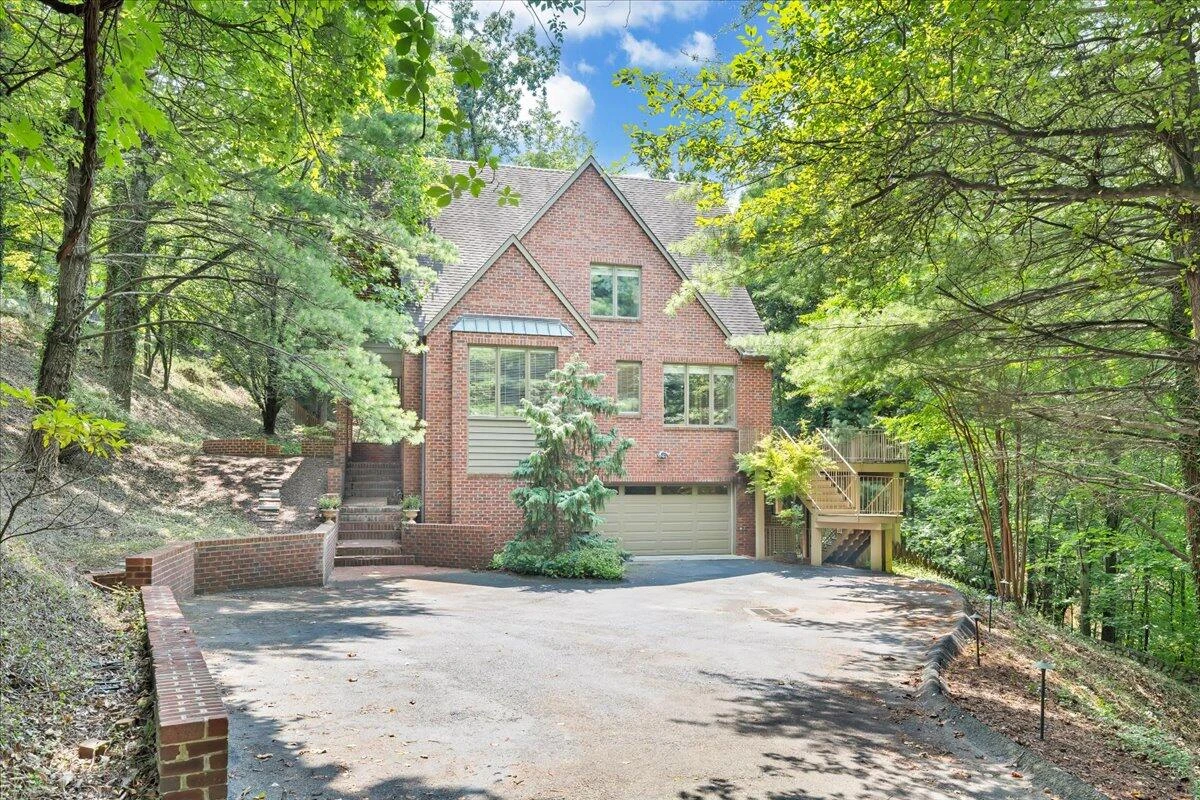 3501 Peakwood DR - Photo 3