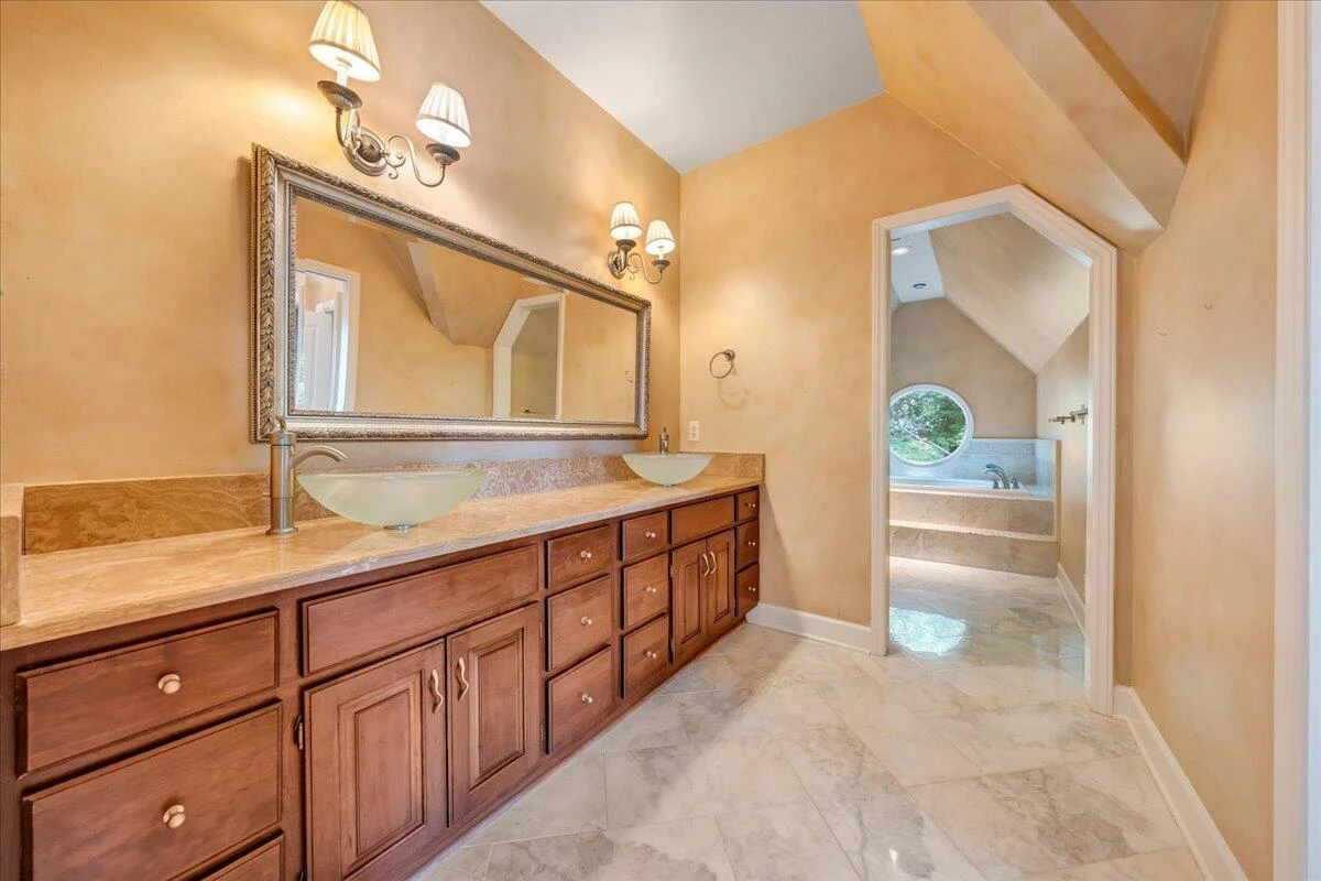 3501 Peakwood DR - Photo 45