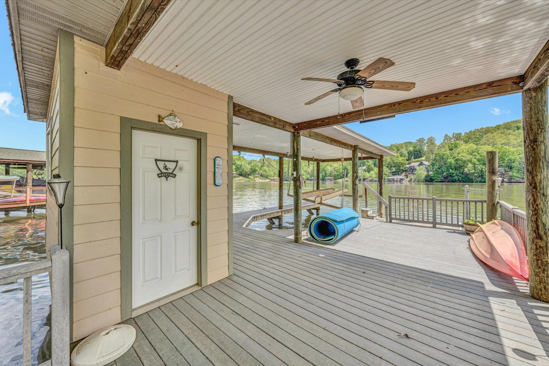 300 Admirals WAY - Photo 34