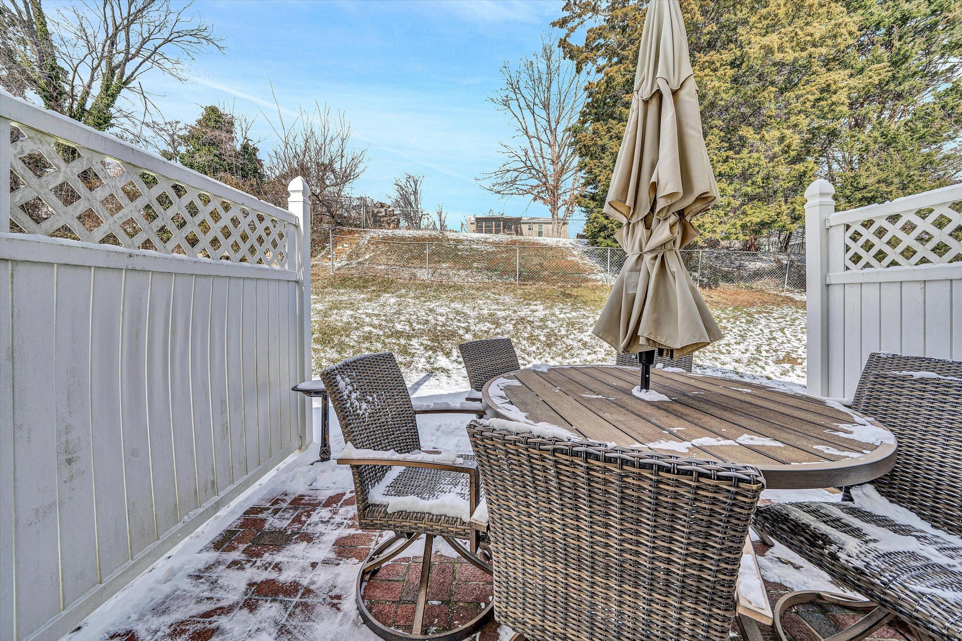7015 Autumn Wood LN - Photo 31