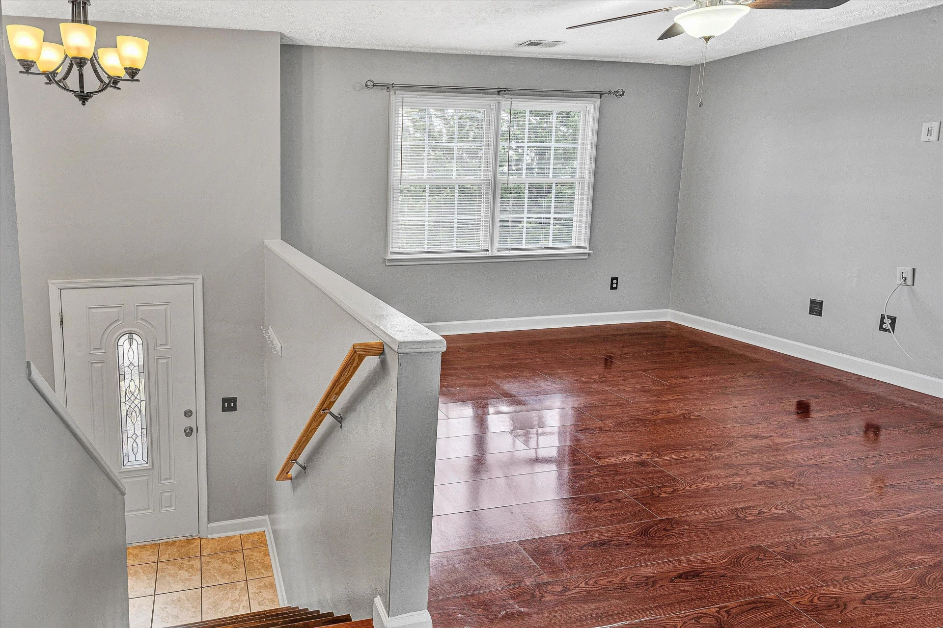 2340 Locust Grove CIR - Photo 3