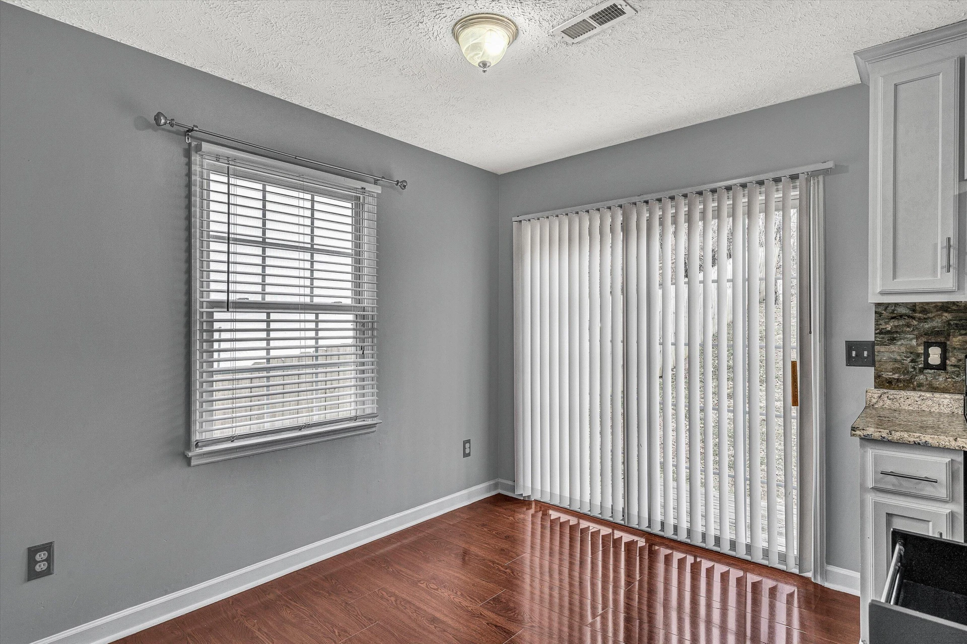 2340 Locust Grove CIR - Photo 9