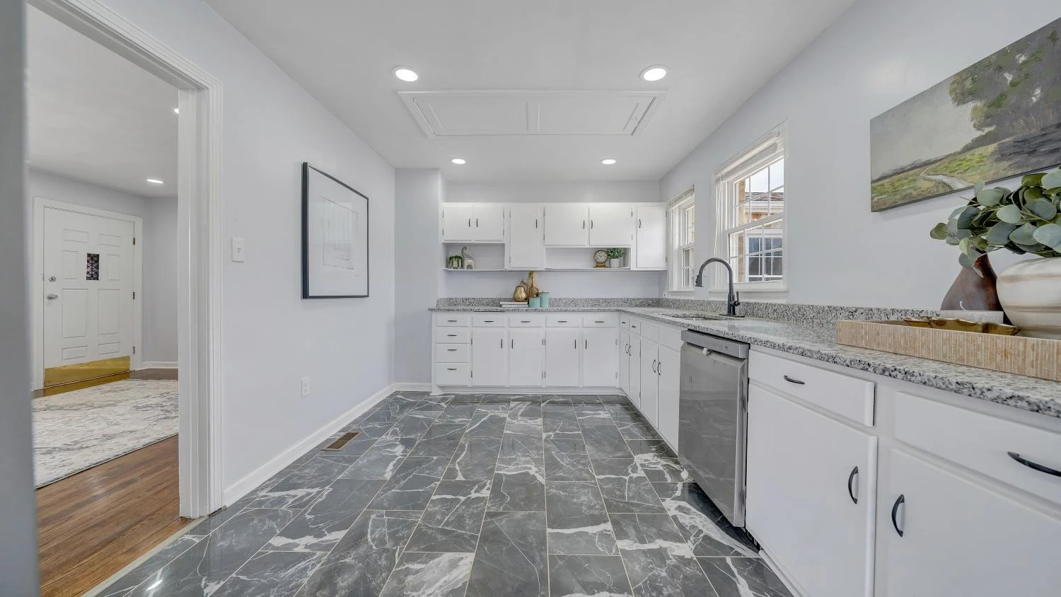 2846 Cove RD - Photo 12