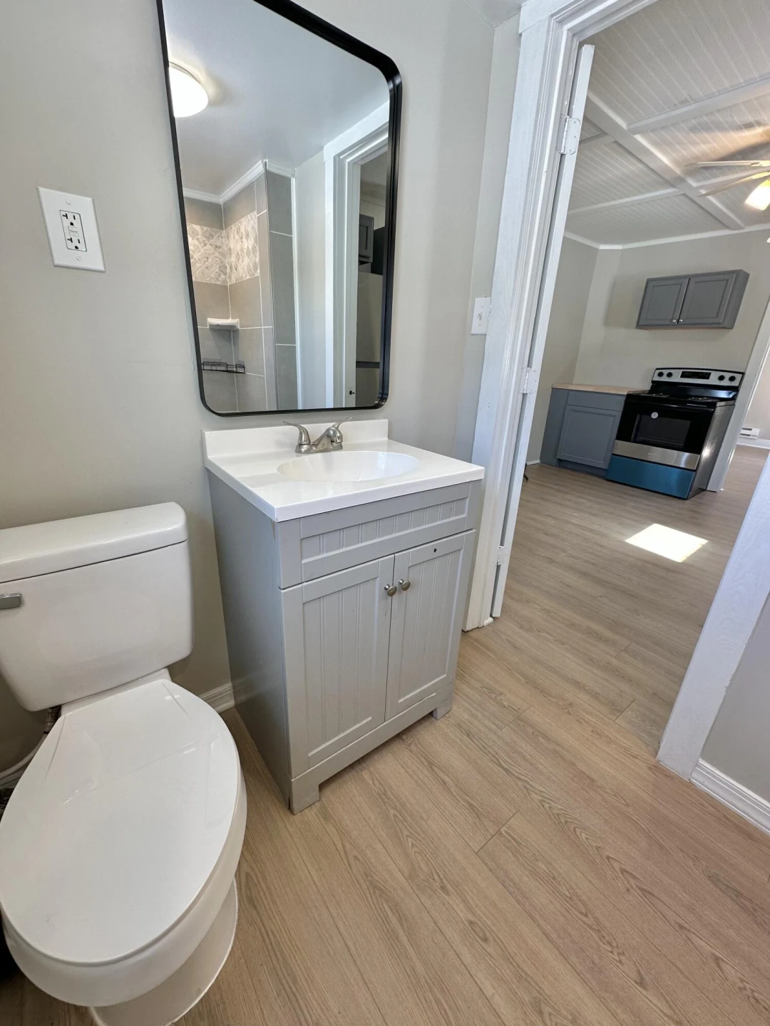 704 Pocahontas AVE - Photo 23