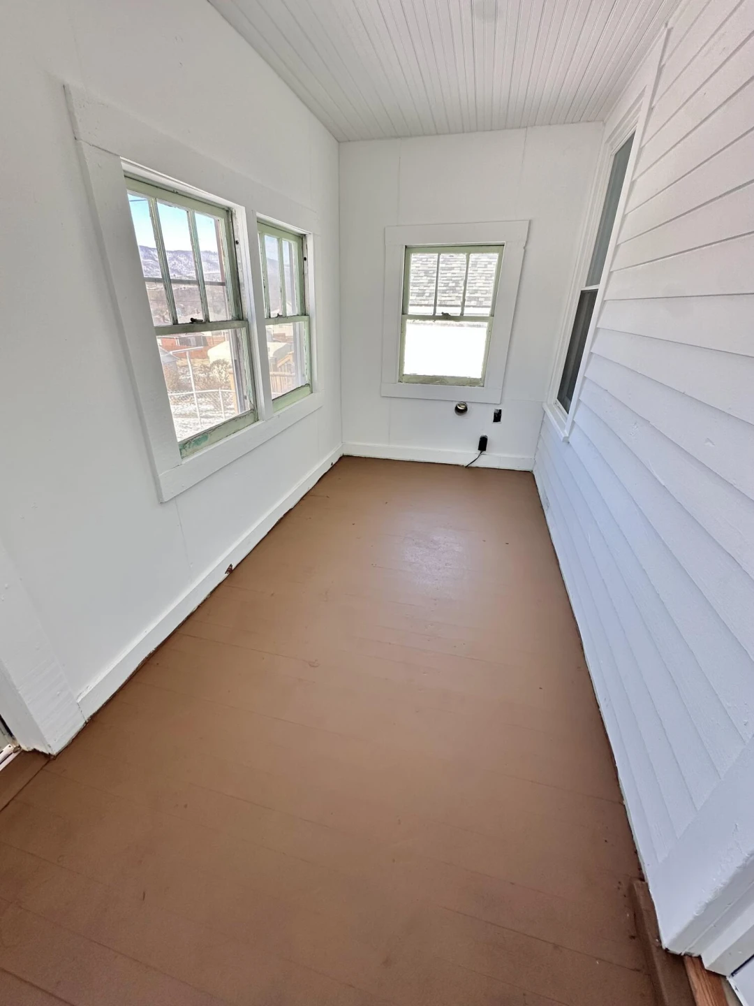 704 Pocahontas AVE - Photo 29