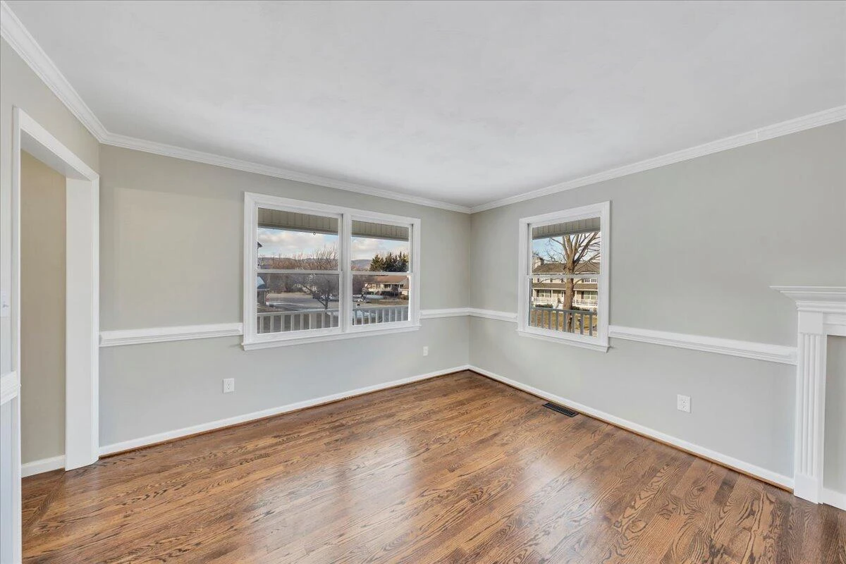 1200 Meadowview DR - Photo 20