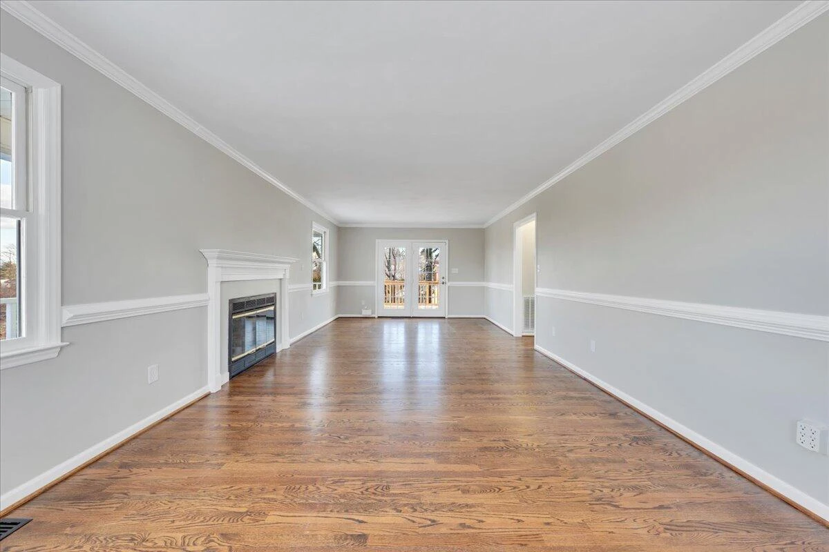 1200 Meadowview DR - Photo 21