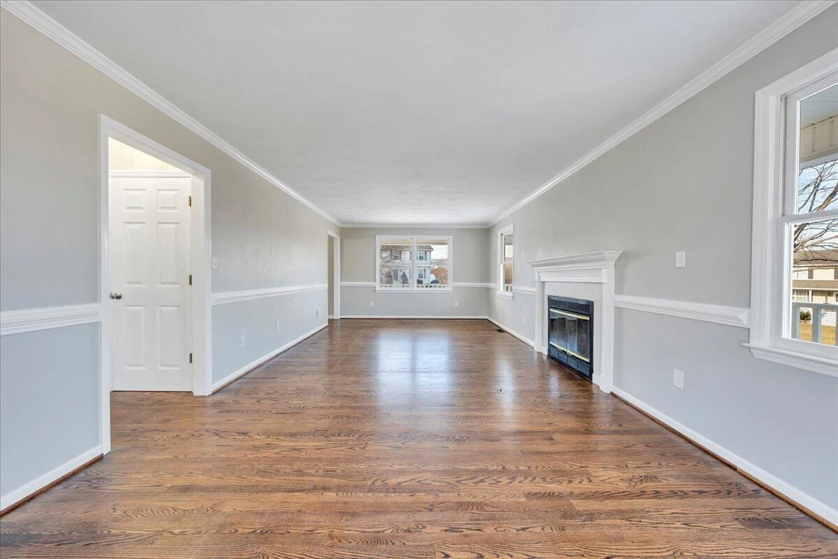 1200 Meadowview DR - Photo 22