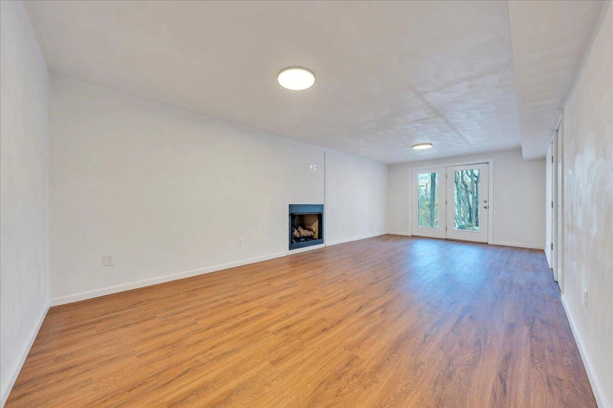1200 Meadowview DR - Photo 53
