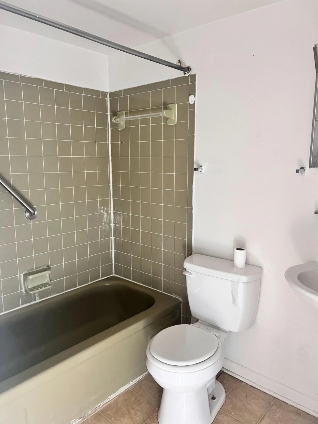 4102 Virginia AVE #& 4112 - Photo 5