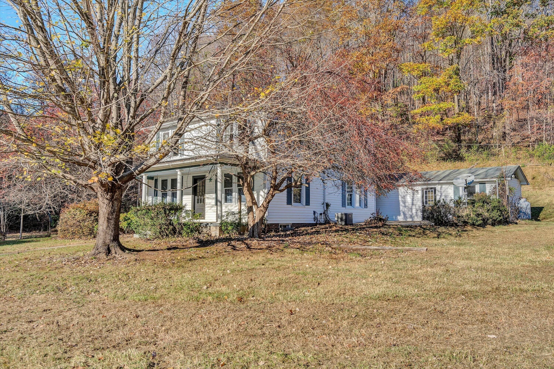 370 Rustic Ridge RD