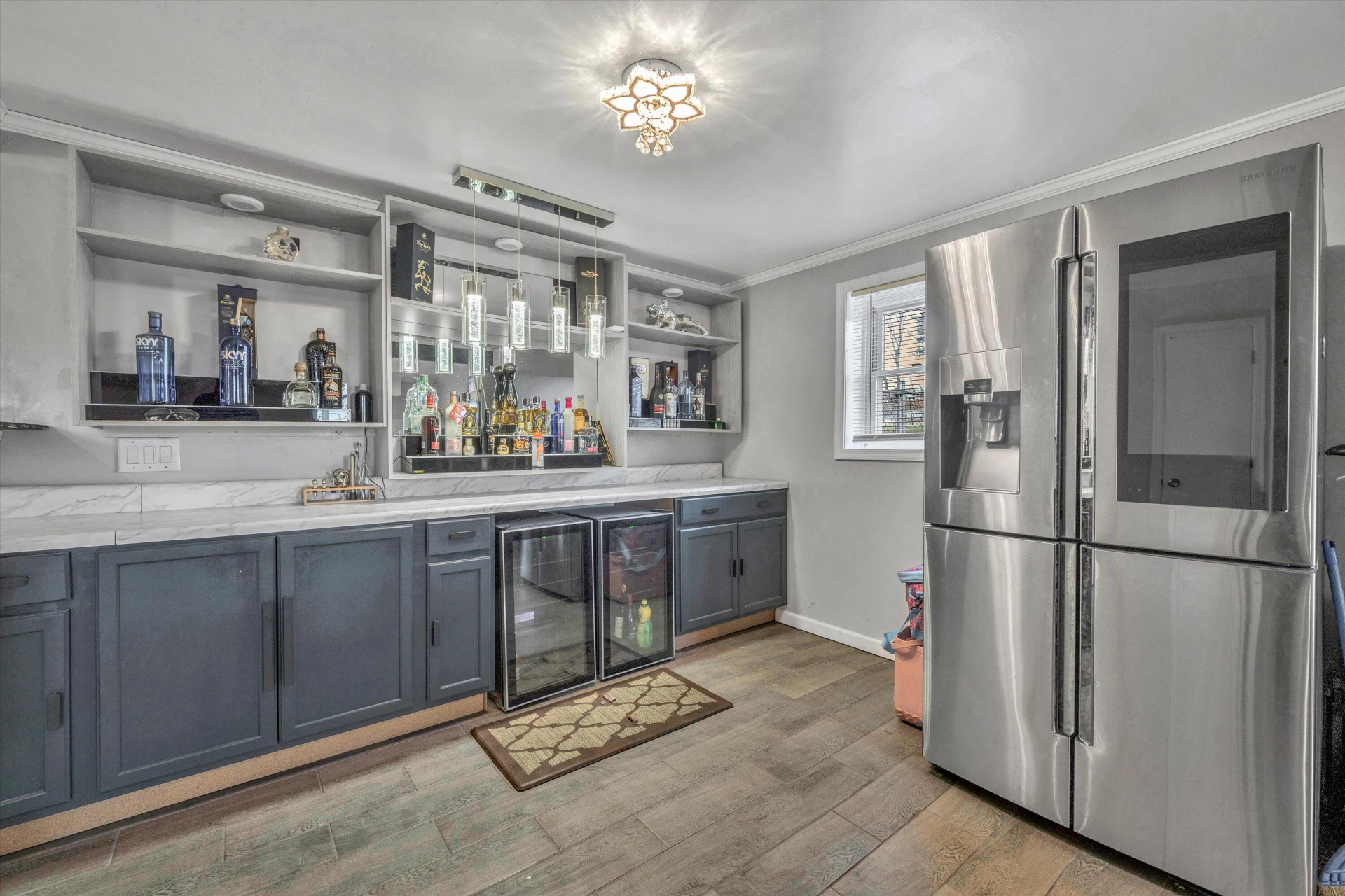 533 Fleming AVE - Photo 11