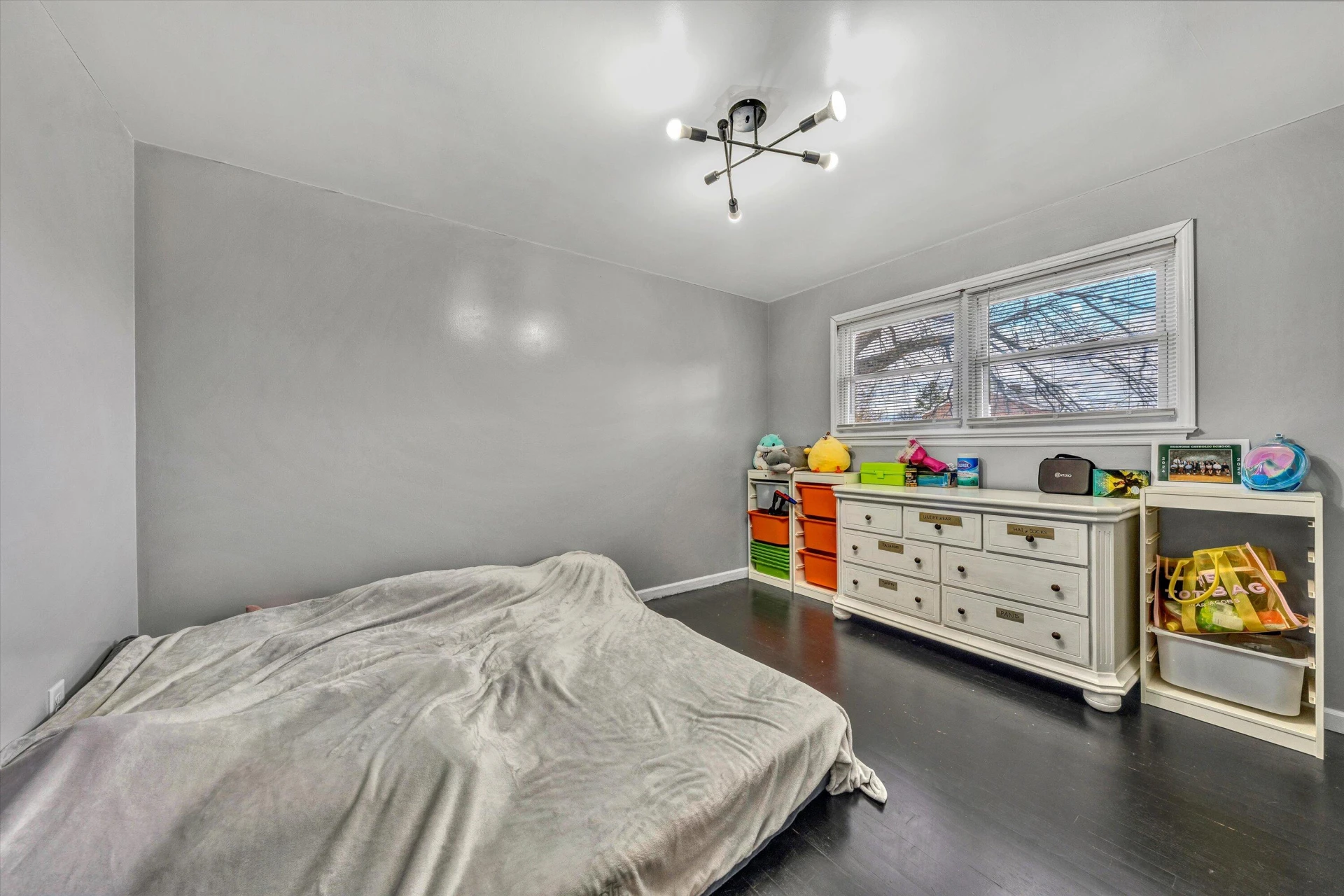 533 Fleming AVE - Photo 16
