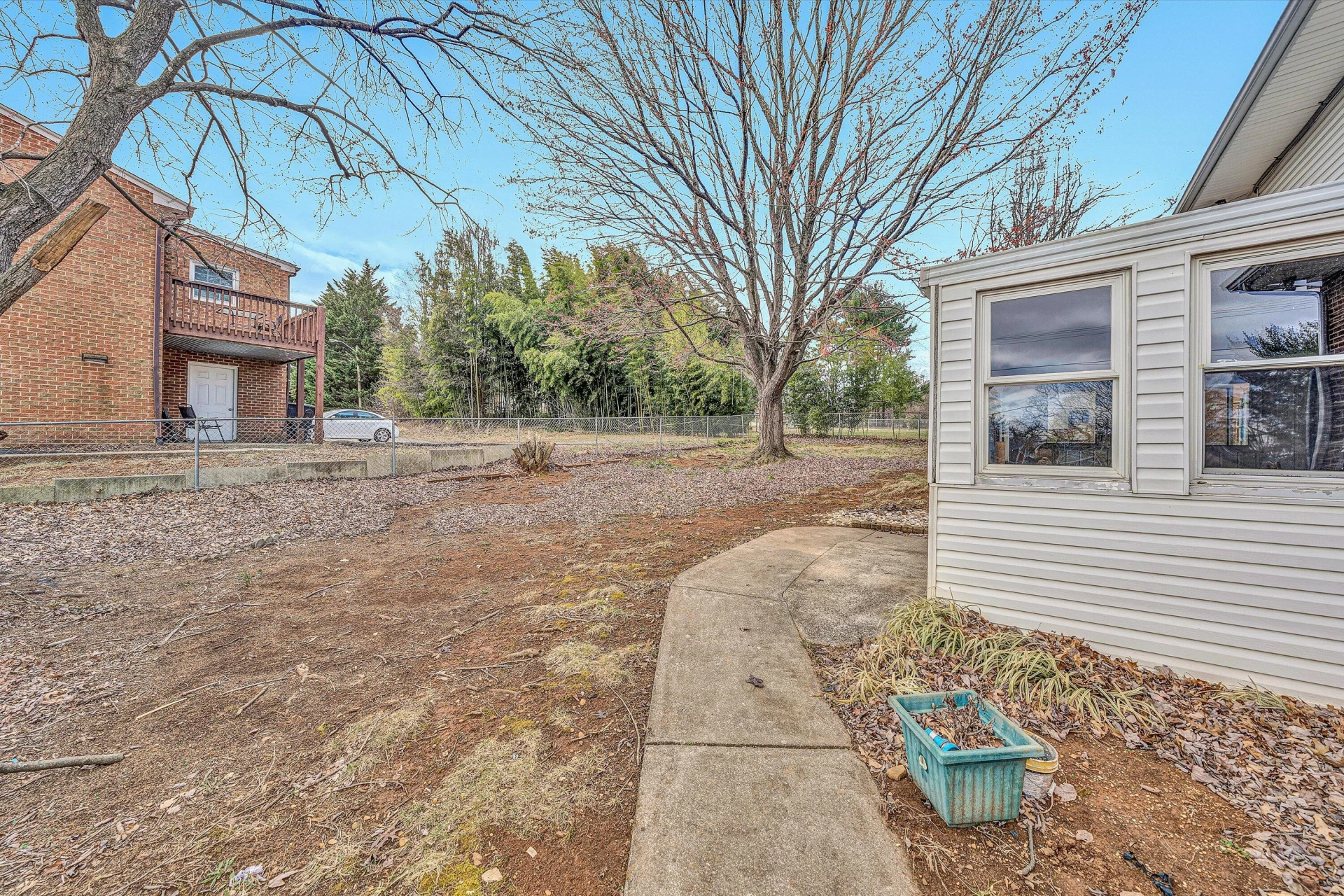 533 Fleming AVE - Photo 19