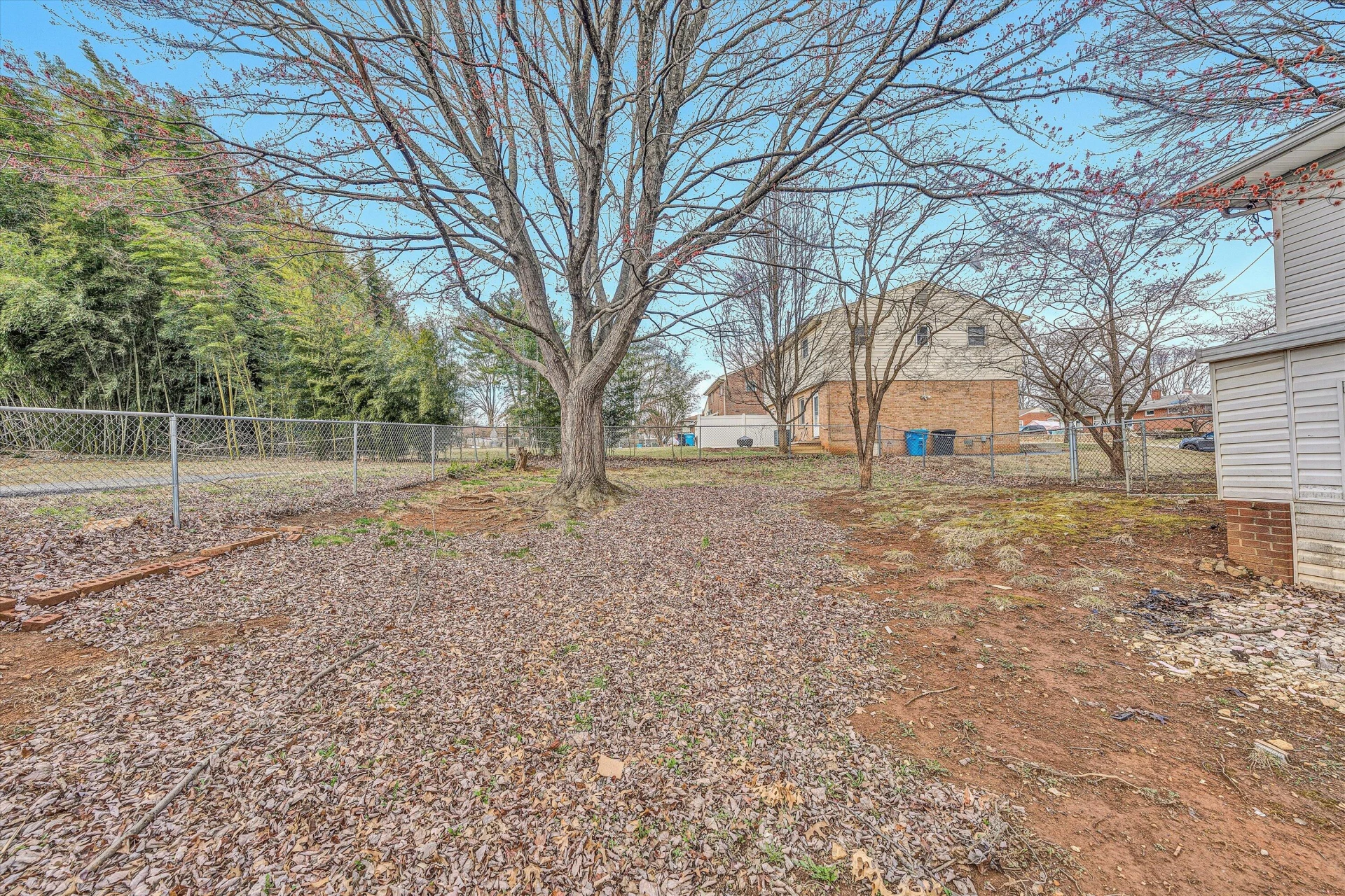 533 Fleming AVE - Photo 21