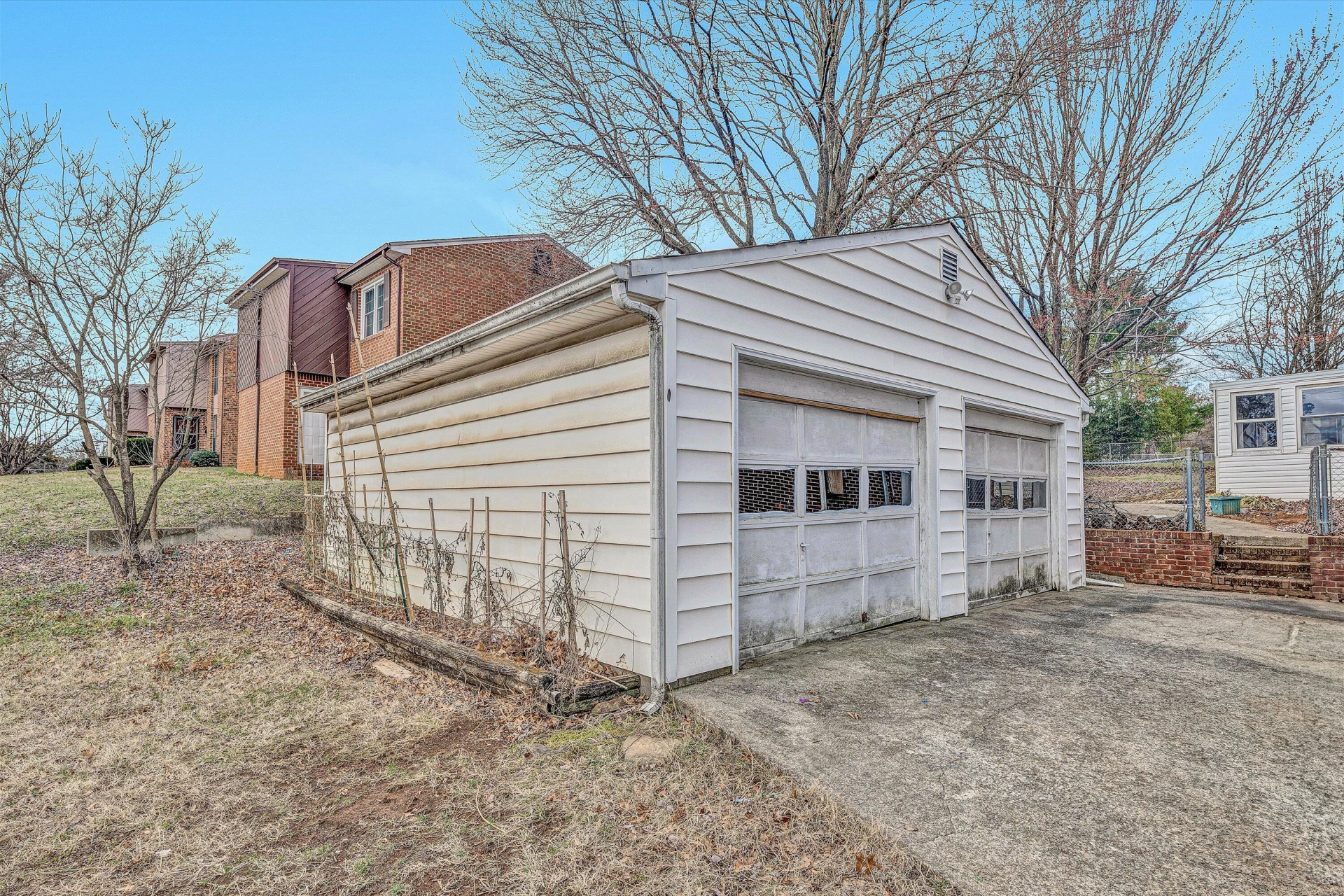533 Fleming AVE - Photo 23