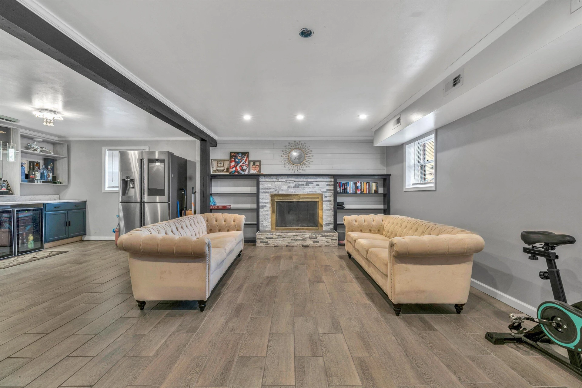 533 Fleming AVE - Photo 8