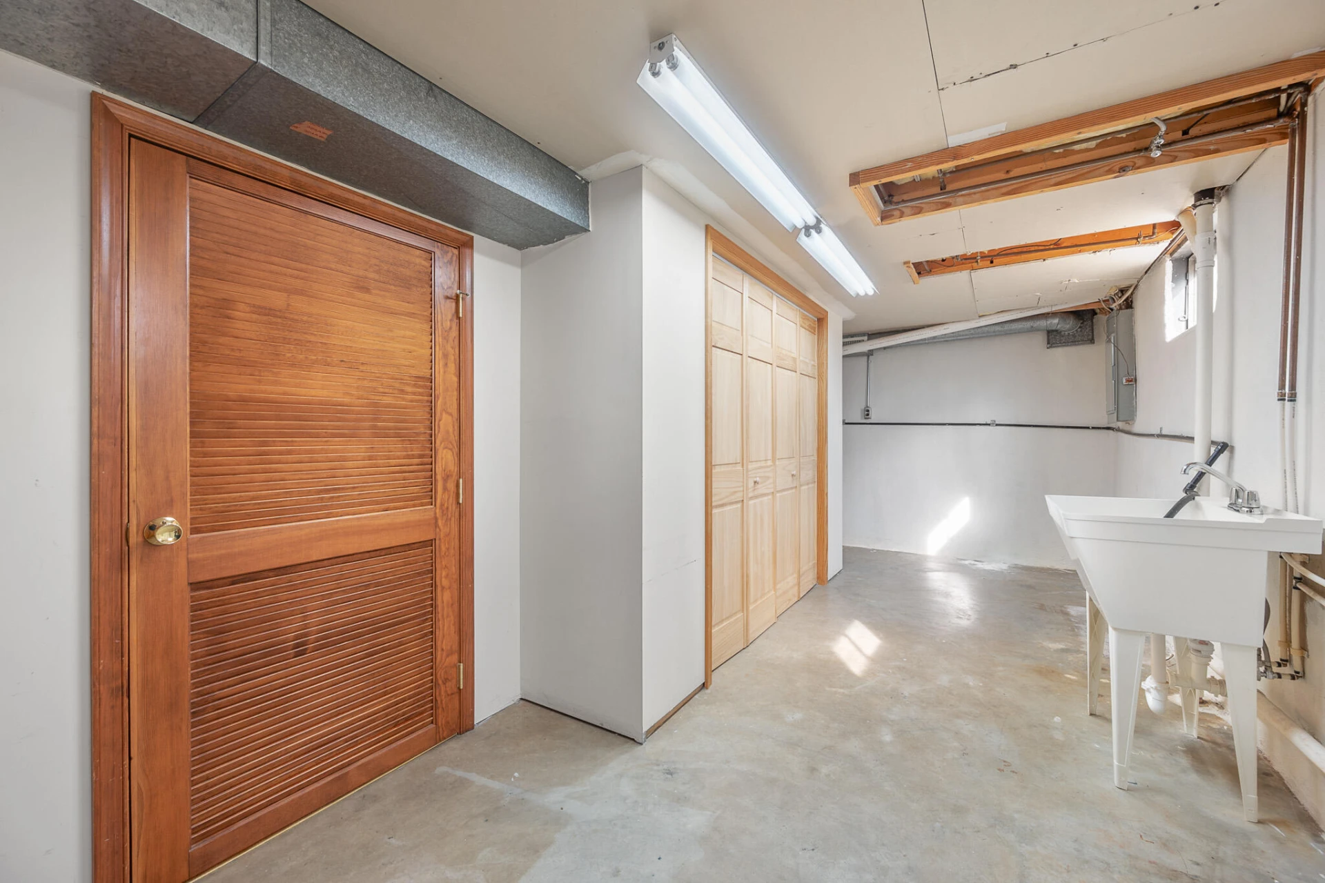 921 Watson PL - Photo 34
