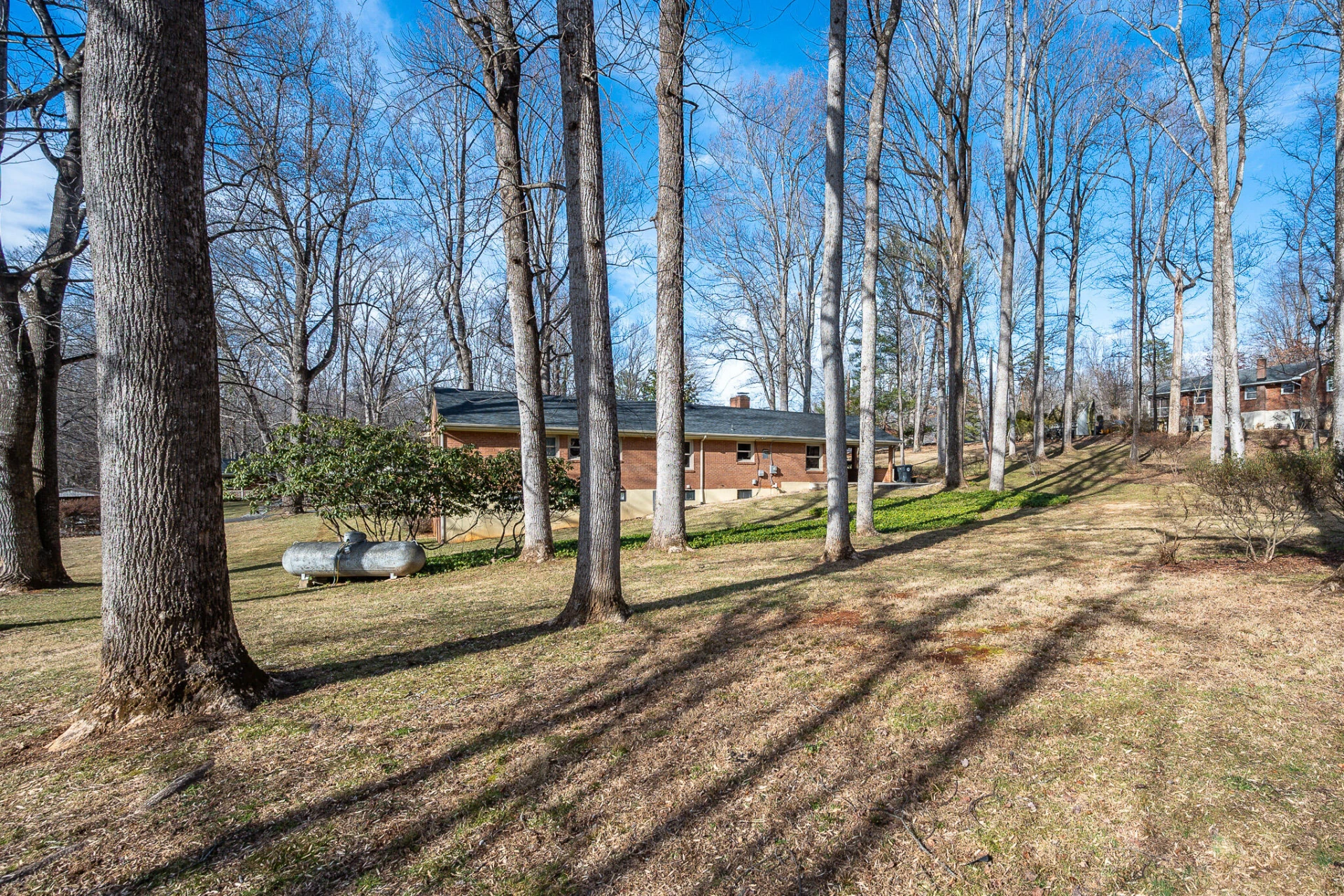 921 Watson PL - Photo 49