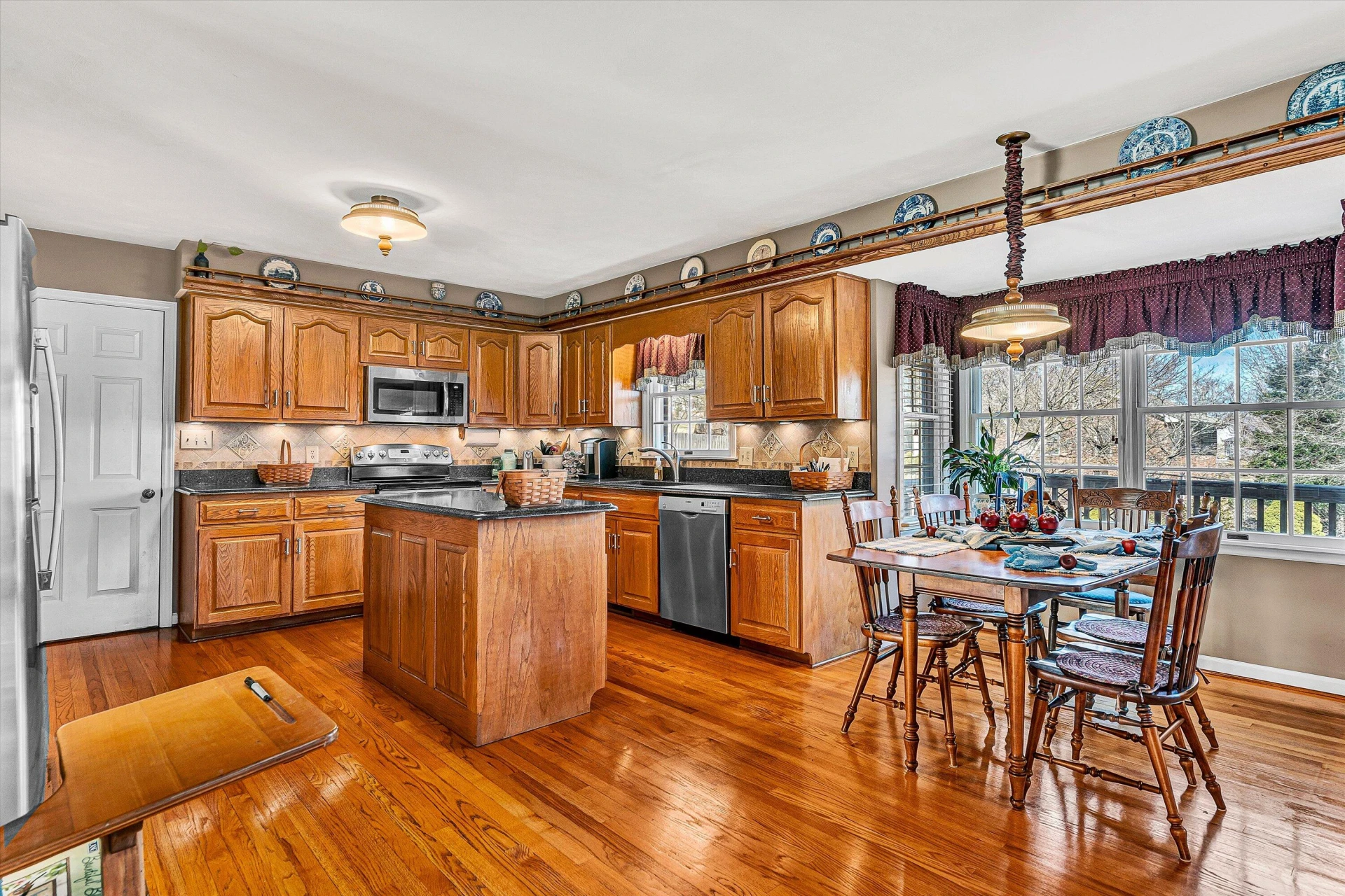 4909 Labradore DR - Photo 7