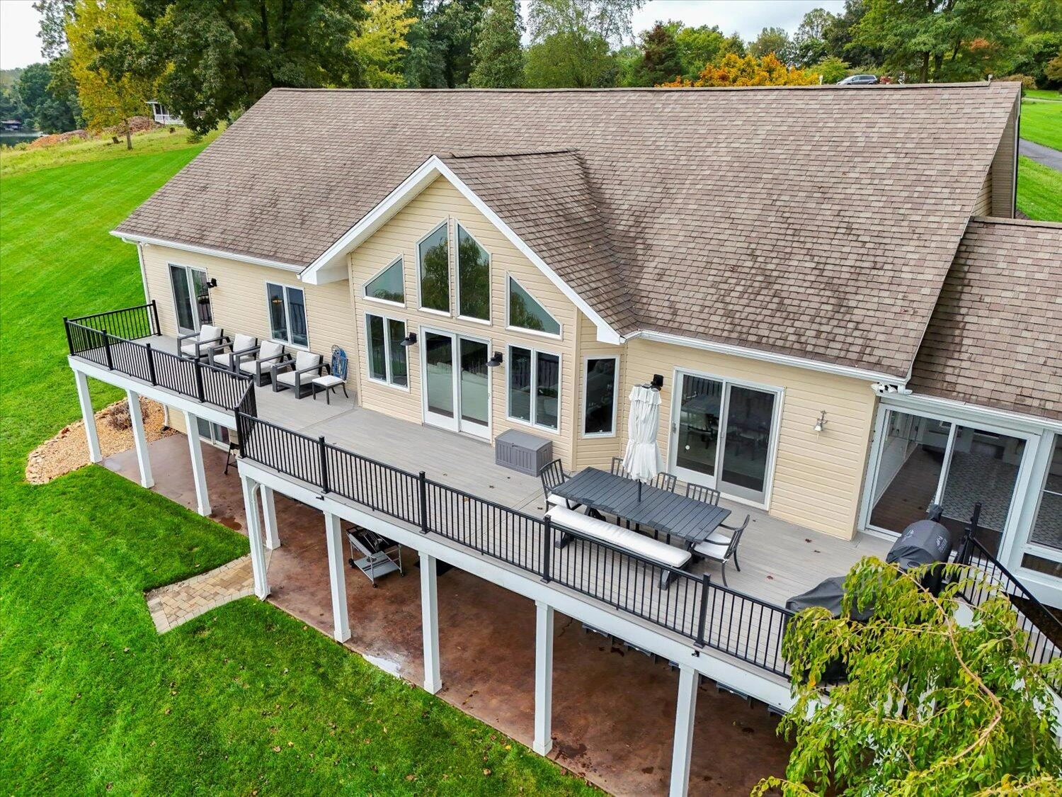 455 Sourwood DR - Photo 19