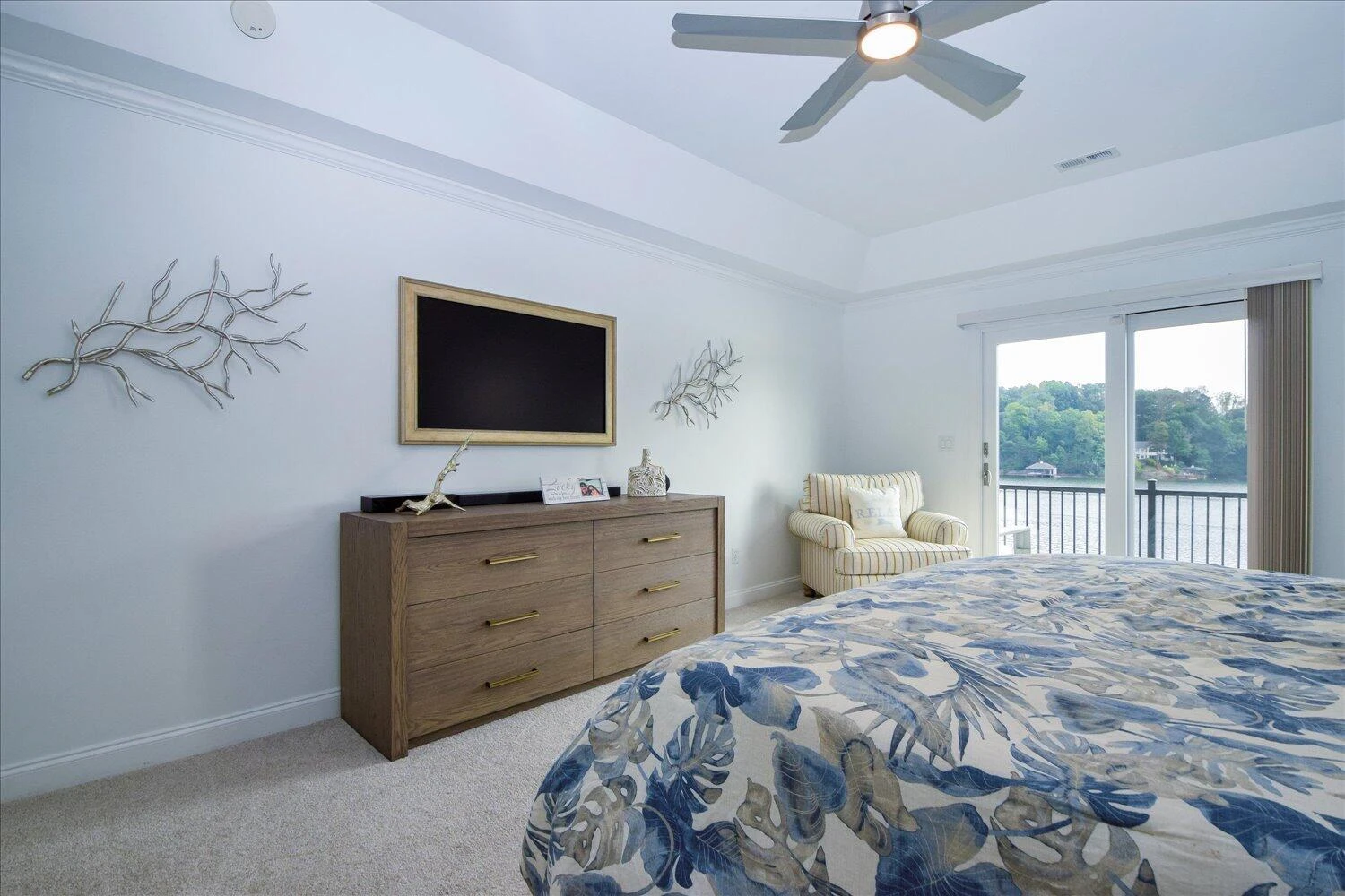 455 Sourwood DR - Photo 33
