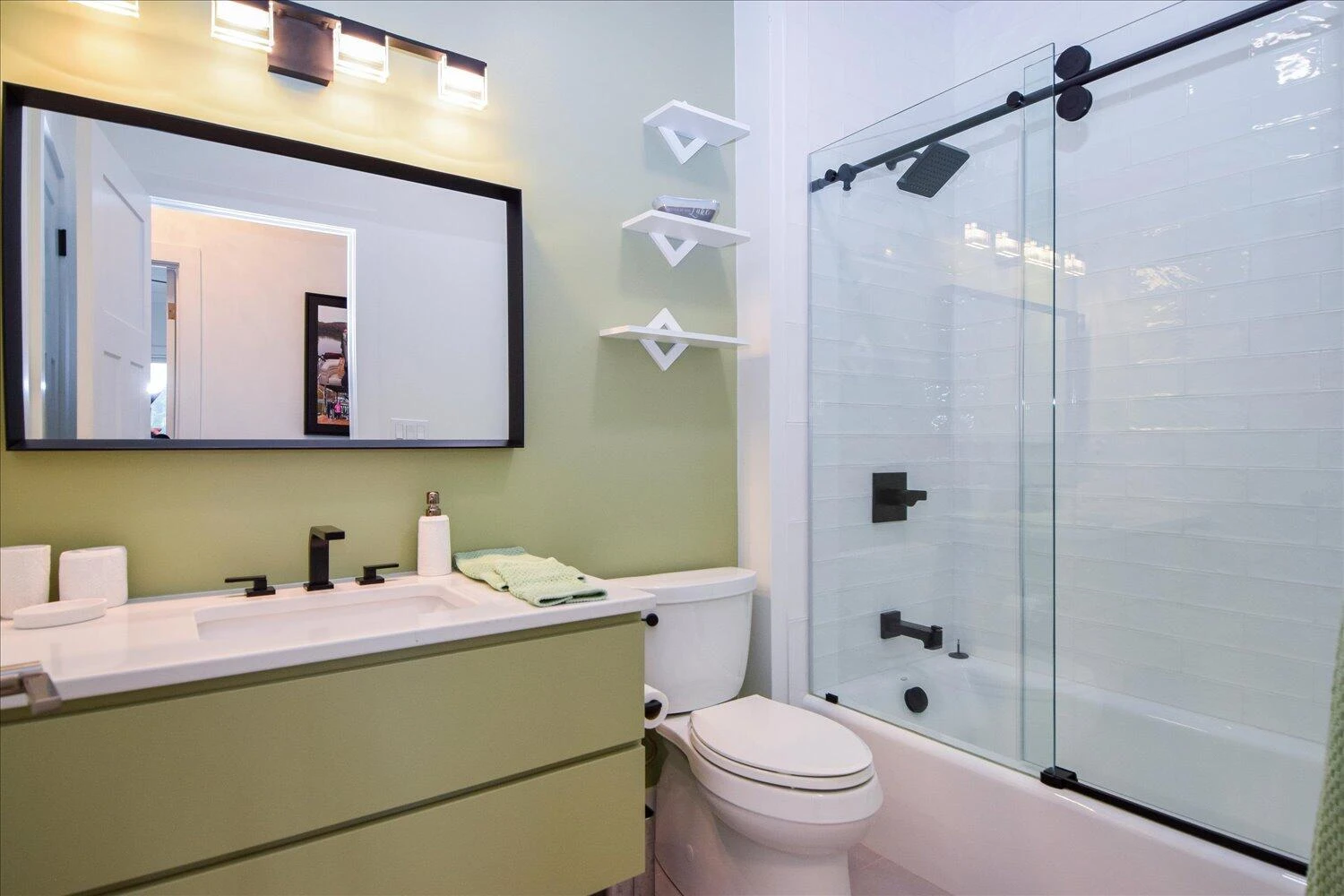 455 Sourwood DR - Photo 38