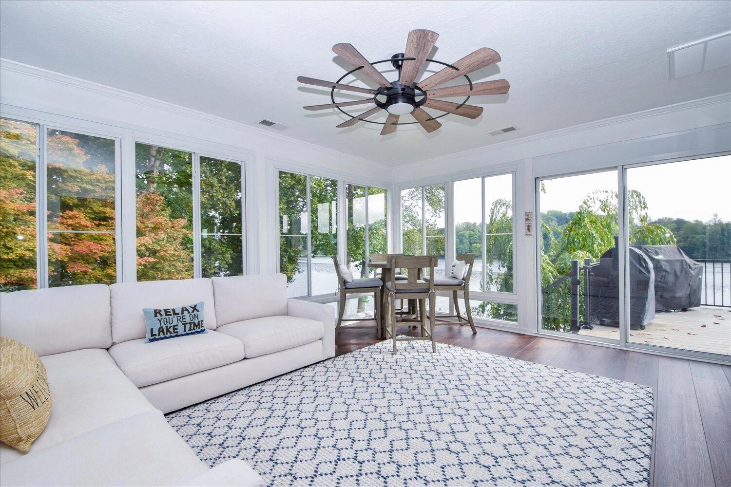 455 Sourwood DR - Photo 39