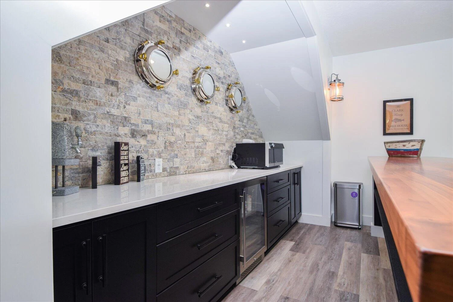 455 Sourwood DR - Photo 42