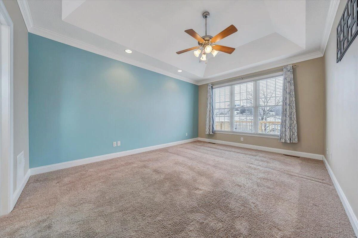 102 Wexford ST - Photo 29