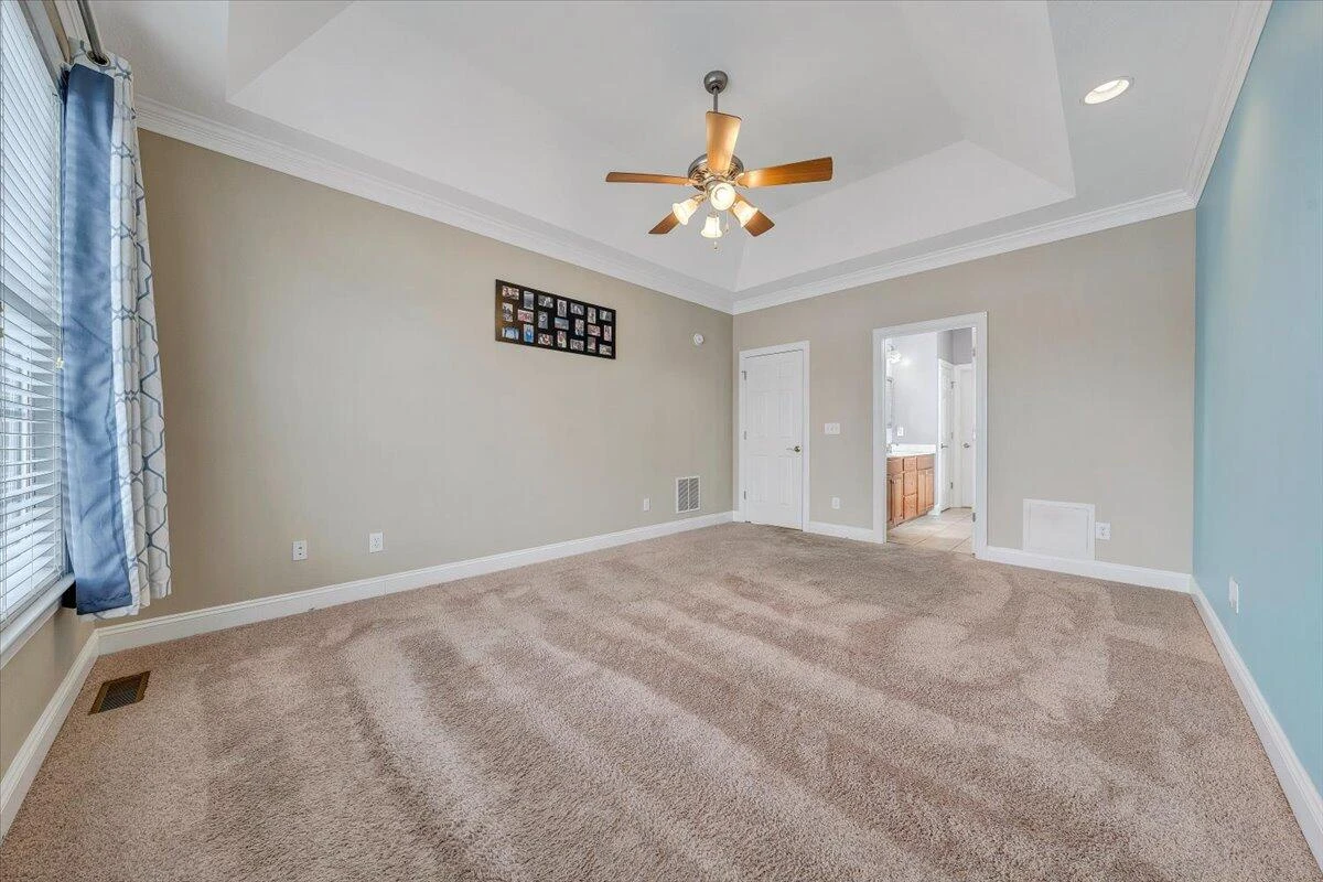 102 Wexford ST - Photo 30