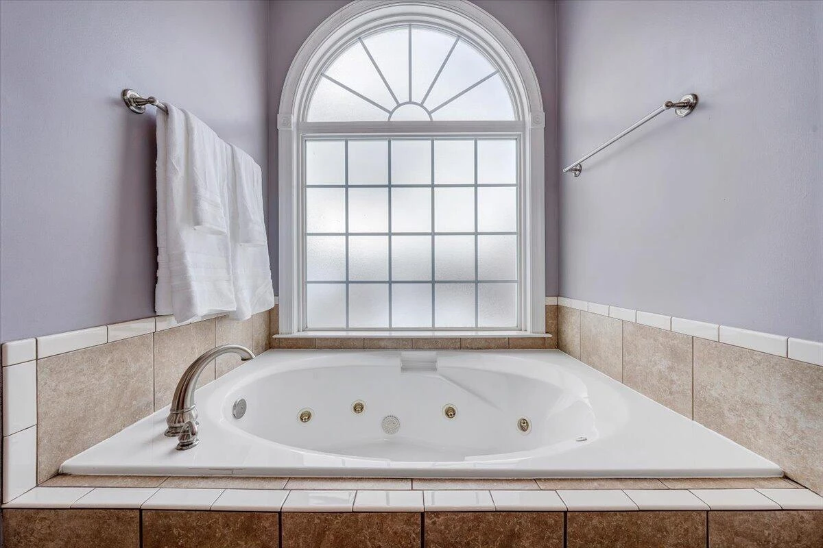 102 Wexford ST - Photo 33